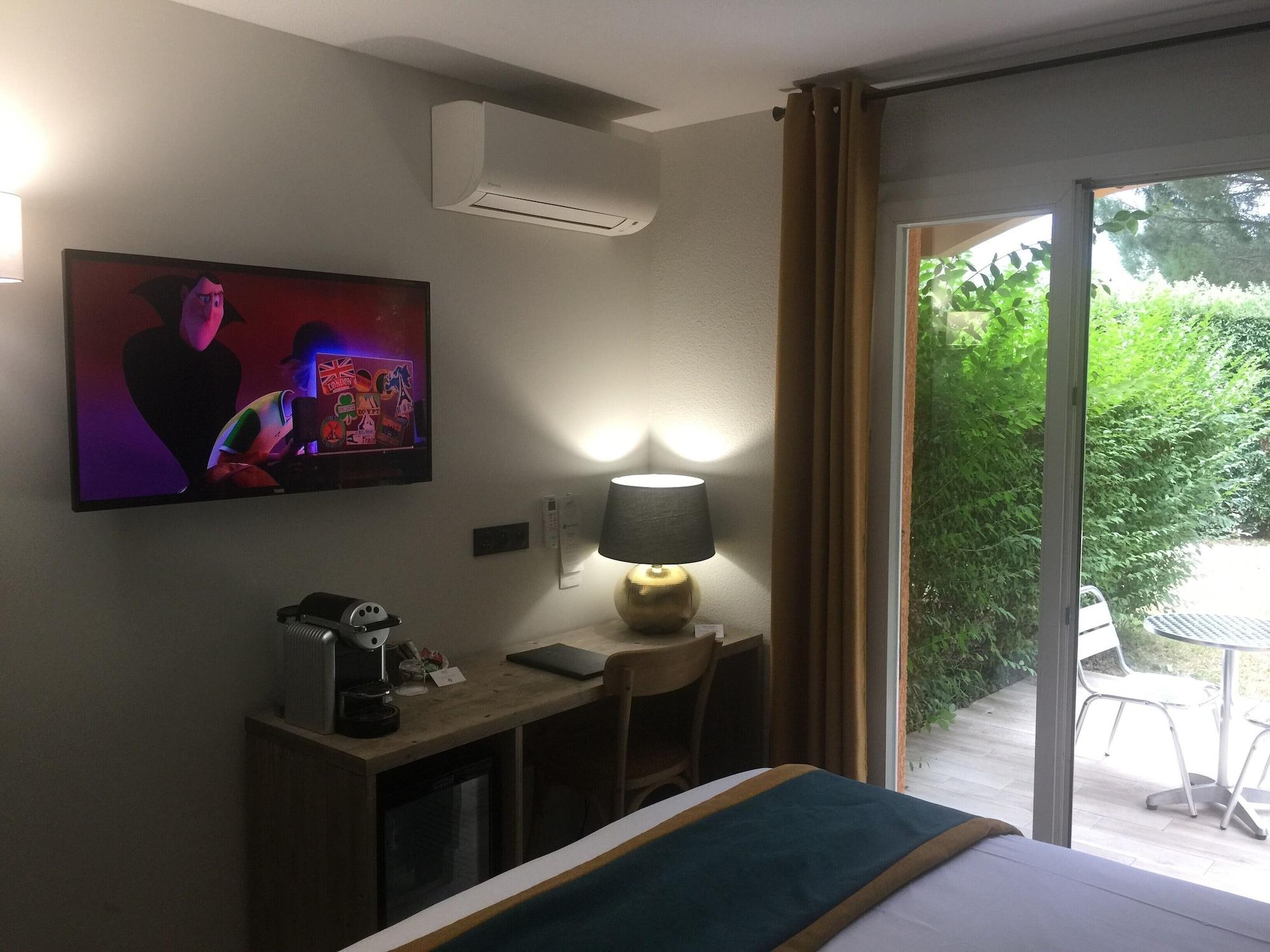 Best Western Le Vauban Prades  Luaran gambar