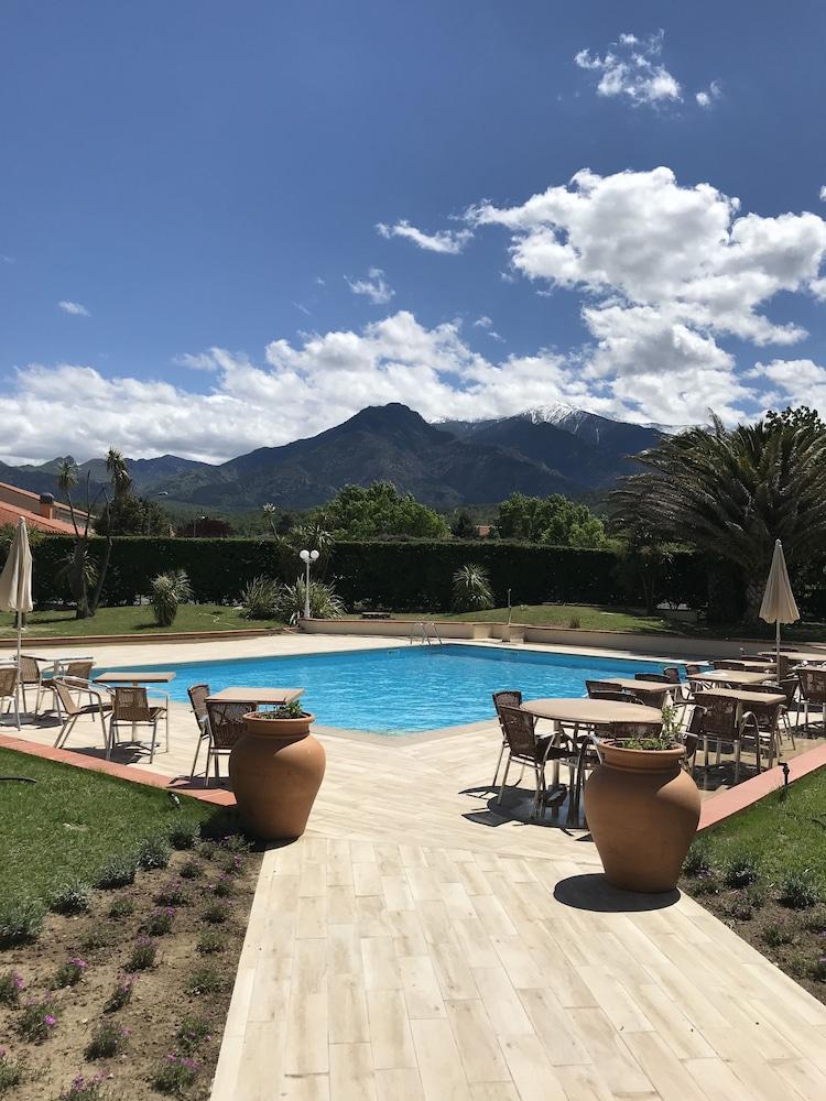 Best Western Le Vauban Prades  Luaran gambar