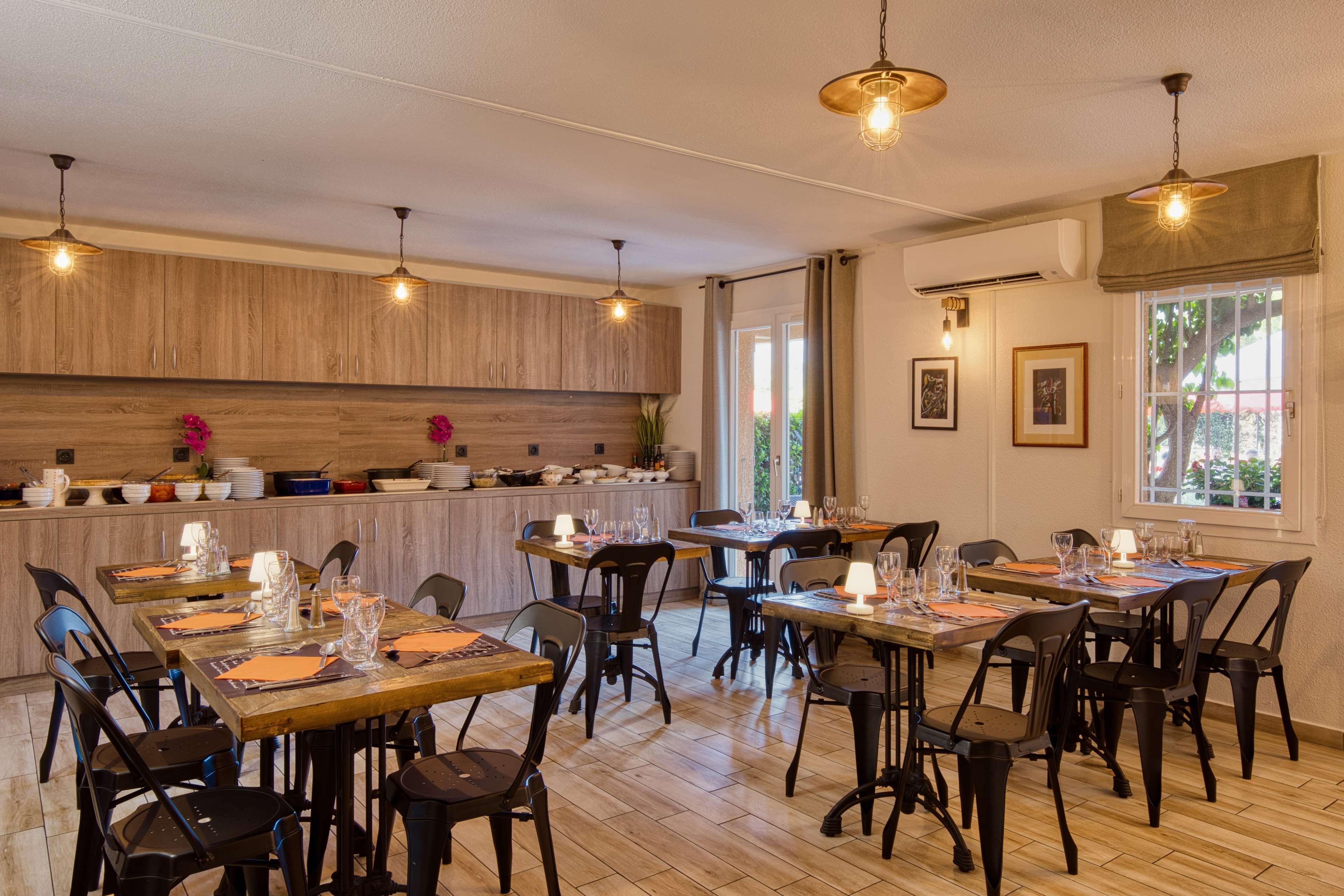Best Western Le Vauban Prades  Luaran gambar