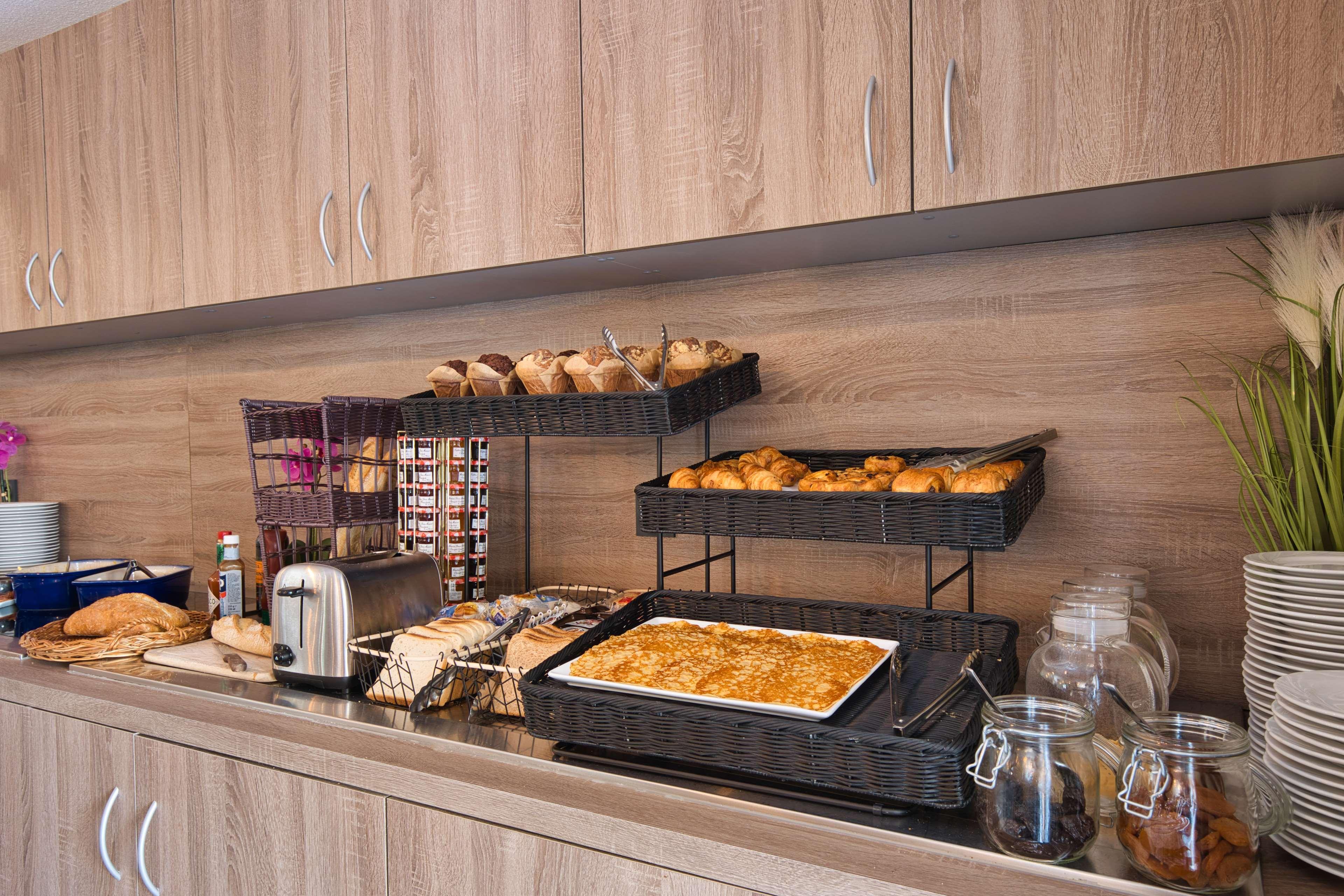 Best Western Le Vauban Prades  Luaran gambar